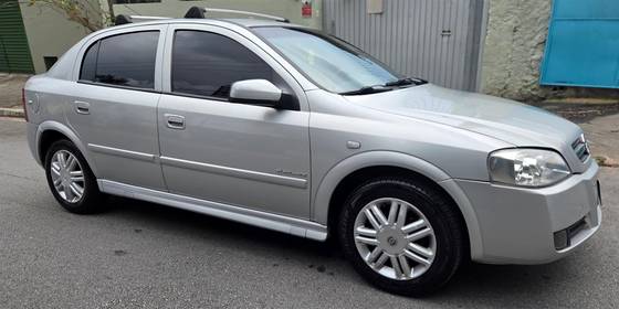 CHEVROLET ASTRA 2.0 MPFI ELEGANCE 8V FLEX 4P MANUAL